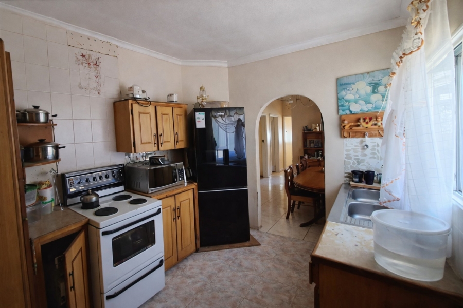 3 Bedroom Property for Sale in Phuthaditjhaba Free State